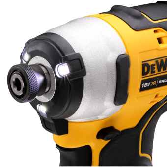 Шуруповерт DeWalt DCF 809D2T-XJ 