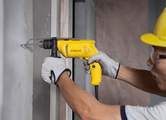 Дрель Stanley SDH 600 C