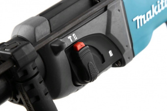 Перфоратор Makita HR 2460