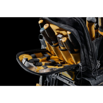 Сумка для инструментов DEWALT TOUGHSYSTEM 22" Bag  DWST83522-1