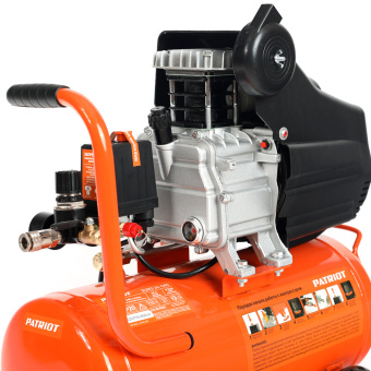 Компрессор PATRIOT EURO 24-240 К + набор пневмоинструмента КIТ 5В   525306366