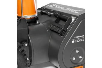 Бензиновый снегоуборщик DAEWOO S 6060 с шипов. колесами