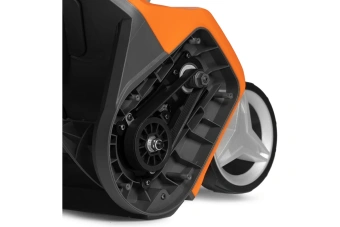 Снегоуборщик-лопата DAEWOO DAST 4242Li SET (21В+21В=42В, ФАРА, КОЛЕСА, 2АКБ*4Ач Li-Ion, ЗУ, 8,8кг) 