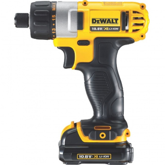 Шуруповерт DeWalt DCF 610 D2-QW