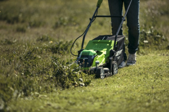 Газонокосилка аккумуляторная Greenworks G 40 LM41 