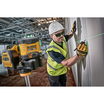 Лазерный уровень DeWalt зеленый луч  DCE 089 D1G18-QW 