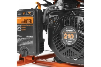 Генератор бензиновый GDA 3500E DAEWOO (3.2/2.8кВт, 230В, 208см3, 7.0л.с., 18л., 2х230В, 1х12В, 40кг)