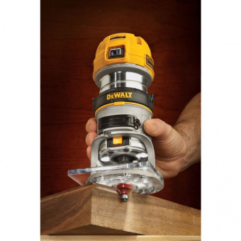 Фрезер DeWalt D 26200 
