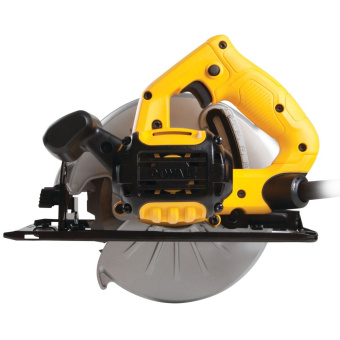 Пила циркулярная DeWalt DWE 560K-QS