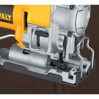 Лобзик DeWalt  DW 331KT-QS 