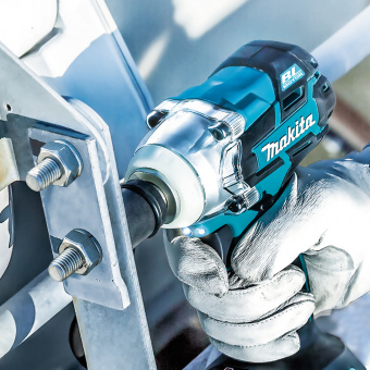Гайковерт аккумуляторный ударный Makita DTW 285 Z