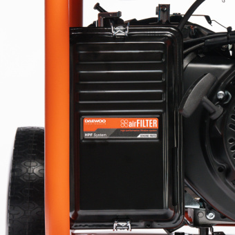 Генератор бензиновый DAEWOO GDA 8500DPLi-3 (7,5/7.0кВт, 460см3, 18л.с., эл.запуск, эл.дисплей, 40л)