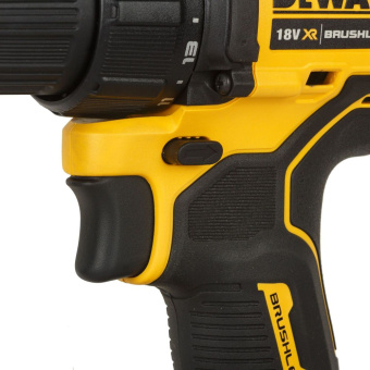 Шуруповерт DeWalt DCD 708 N