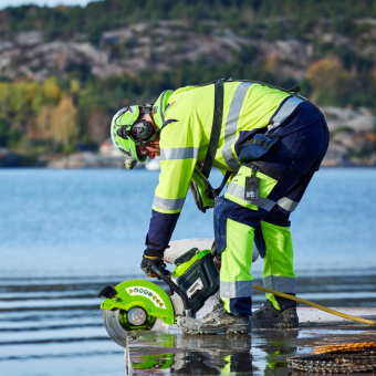 Бетонорез Greenworks 82PC14 1501307 без АКБ и ЗУ