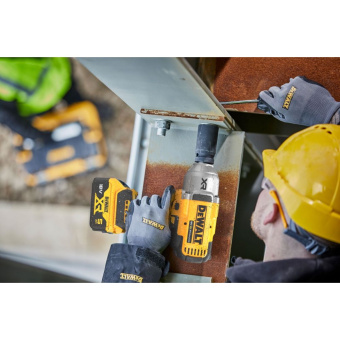 Гайковерт DeWalt DCF 900N