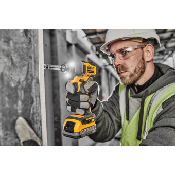 Шуруповерт DeWalt DCF 840 N-XJ